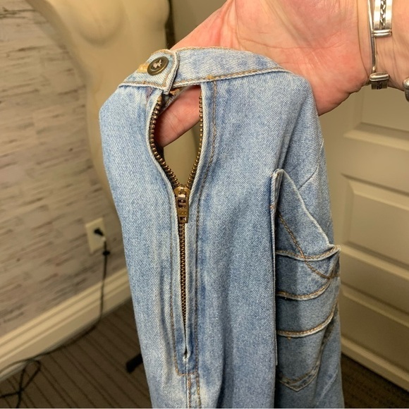 VINTAGE 90's High Waisted Blue Light Wash Cropped Jeans Wide Leg Side Zip Sz 10 - Picture 13 of 16